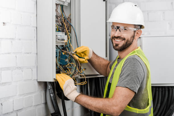 Best Commercial Electrician Services  in Lakewood, OH